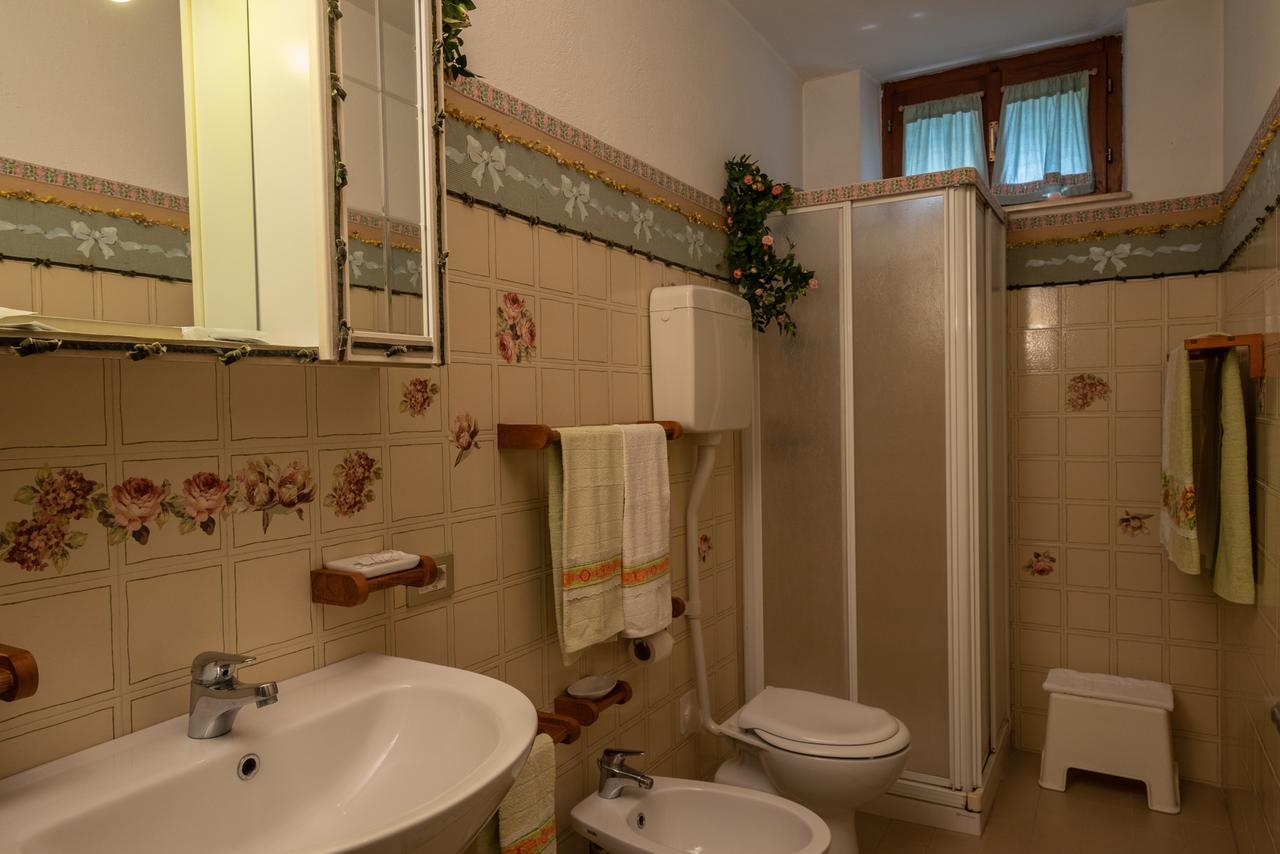 Ai Due Pini B&B Pescantina Buitenkant foto