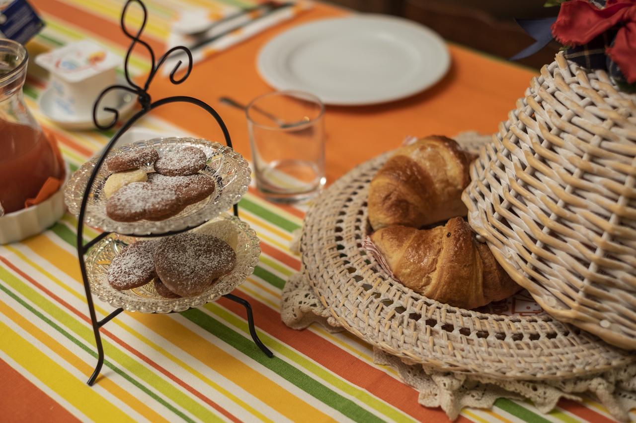 Ai Due Pini B&B Pescantina Buitenkant foto